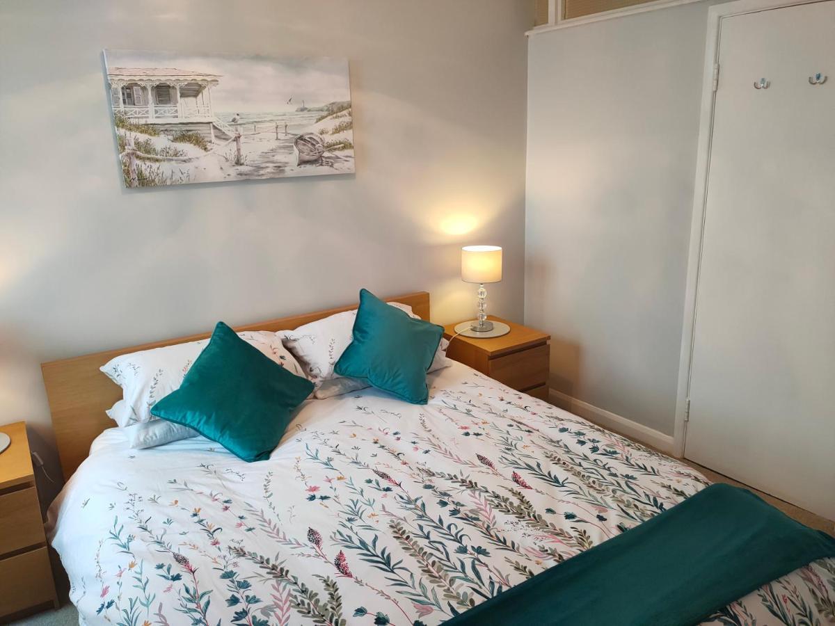 Sunrise View - Beachfront Apartment, Weymouth Eksteriør billede